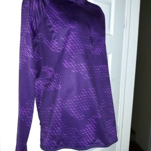 Under Armour Women's top Purple Large L